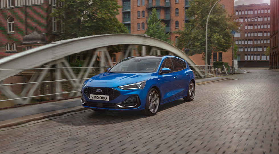 2021_FORD_FOCUS_ST-LINE_OUTDOOR_01e.jpg